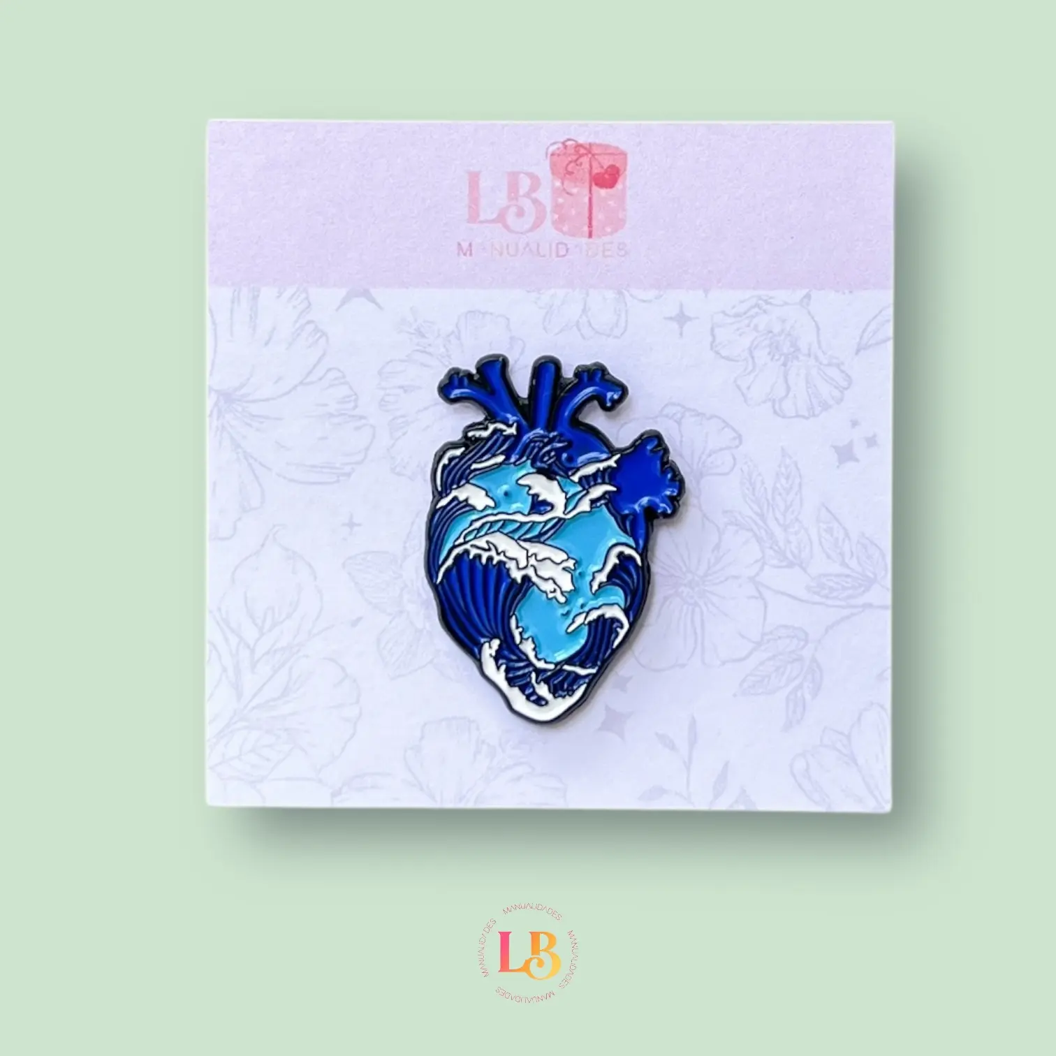 Pin de corazón de mar